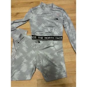 ASOS Exclusive Womens THE NORTH FACE ❄️ Crop Top + Legging Set